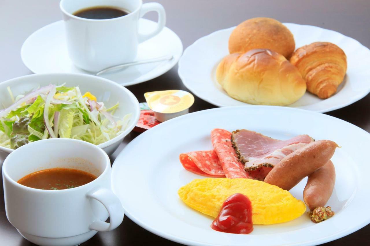 Taishoike Hotel Matsumoto Buitenkant foto